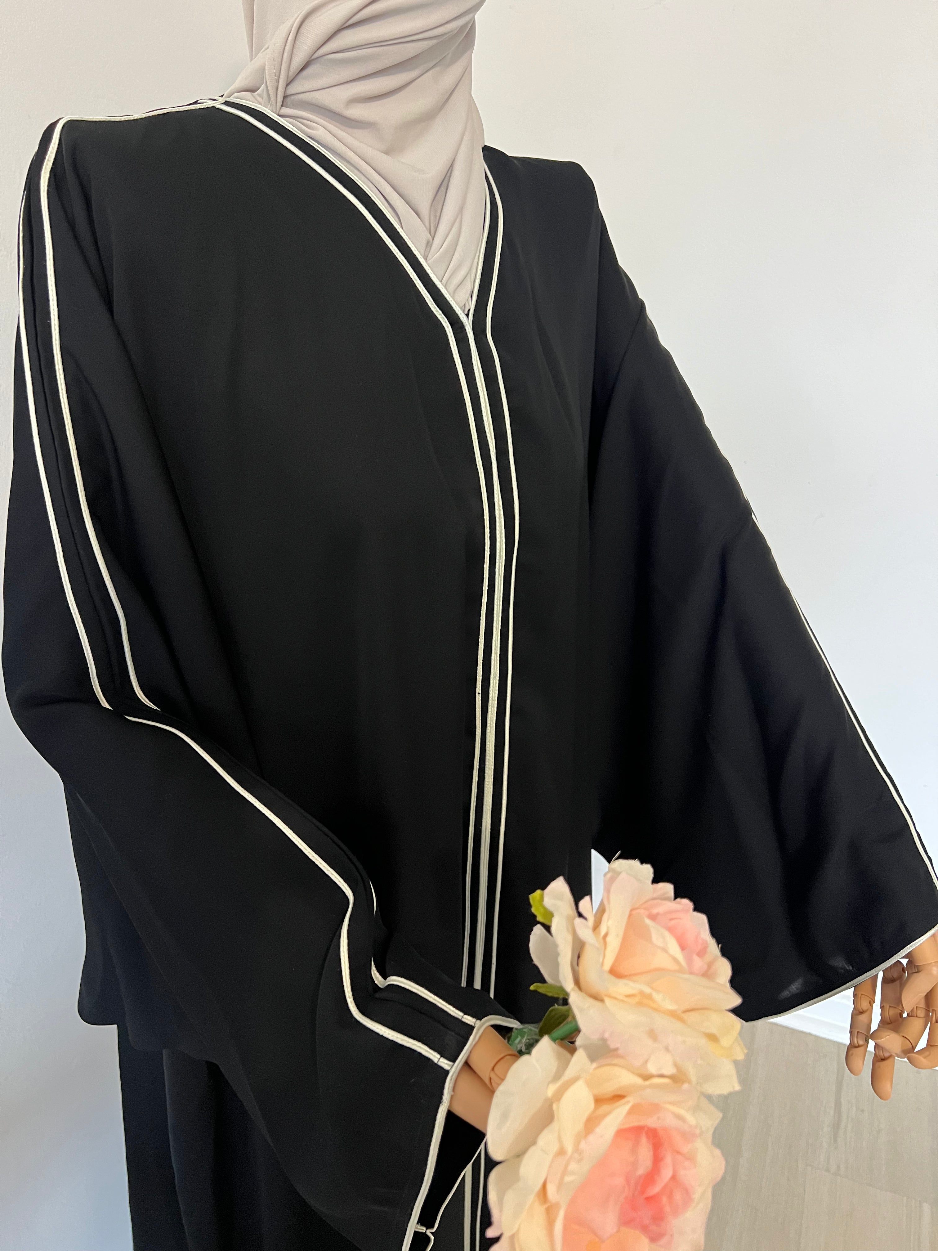 Abaya Syrine