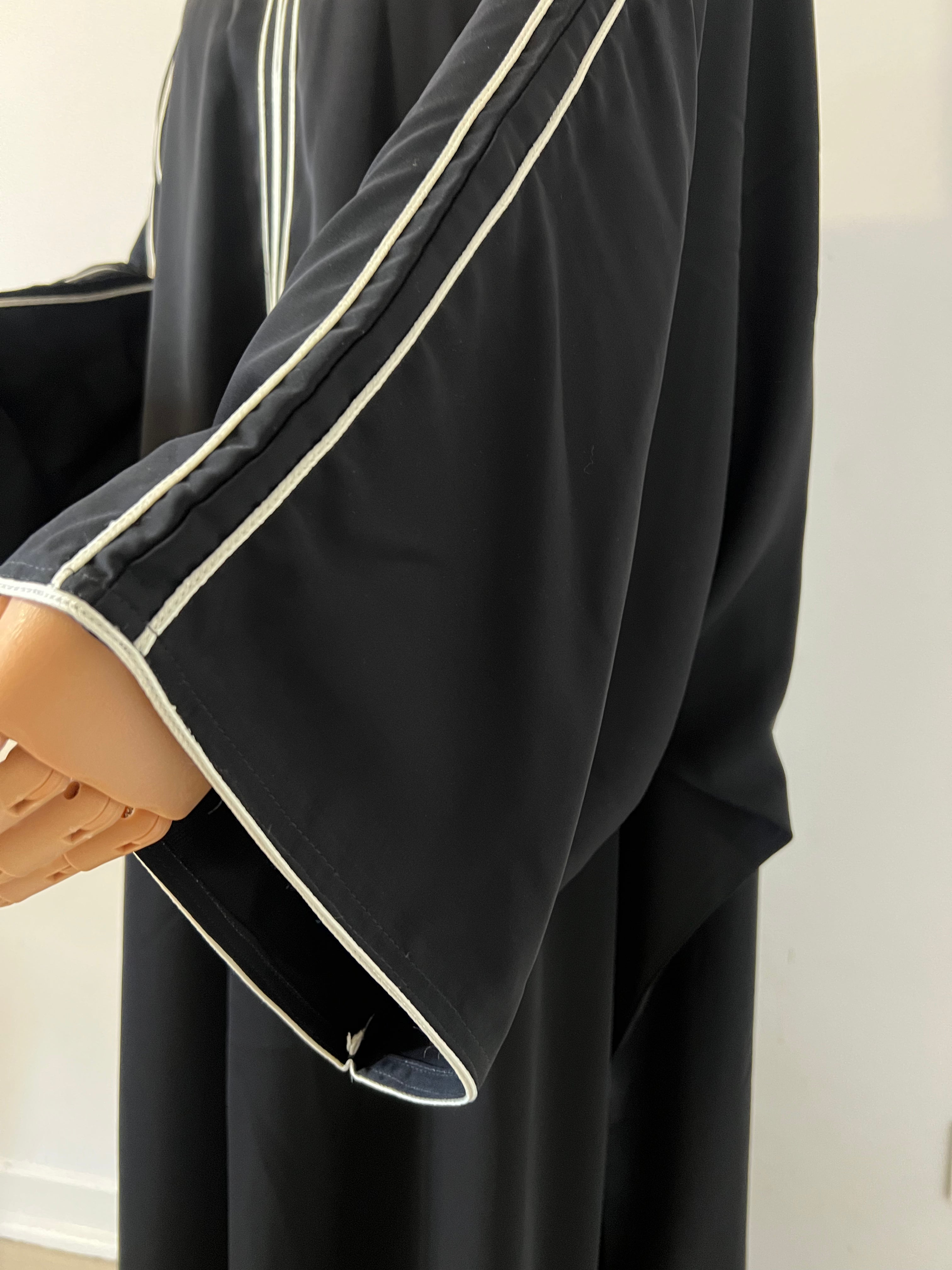 Abaya Syrine